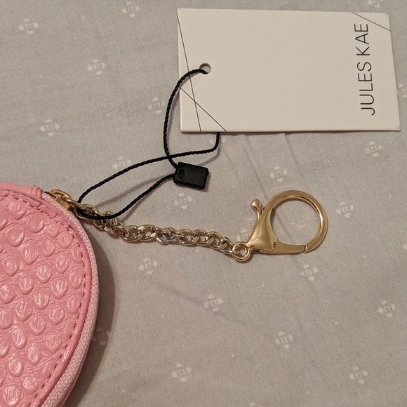 *Last Chance* Jules Kae Keychain - Pink Heart - Picture 2 of 7